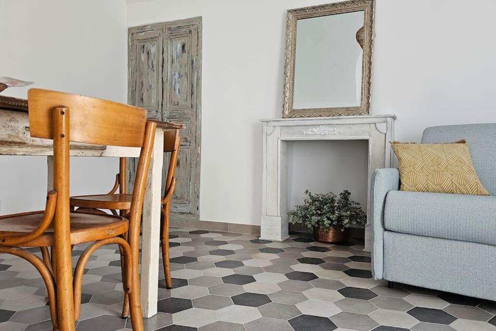 Car.Lo. Casa Vacanze Dolceacqua Eksteriør bilde